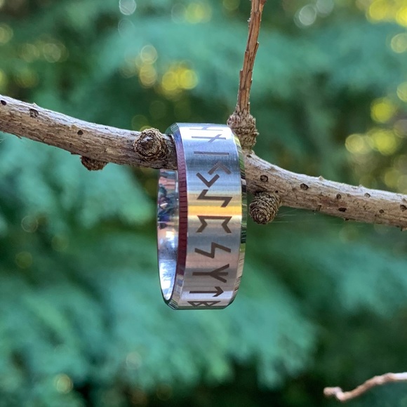 ☀️NEW ITEM!🌹NWT Rune/Futhark alphabet symbol ring - Picture 2 of 16